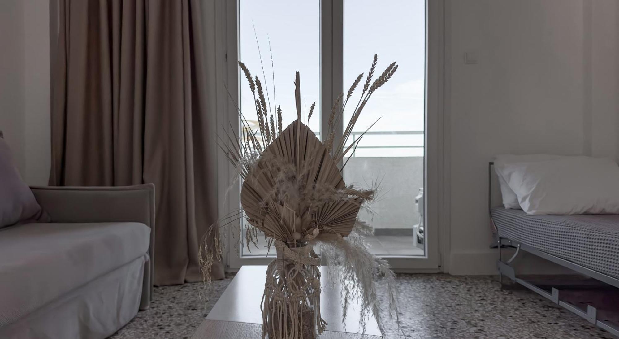 Néa Mákri Tiki Beach Studios מראה חיצוני תמונה